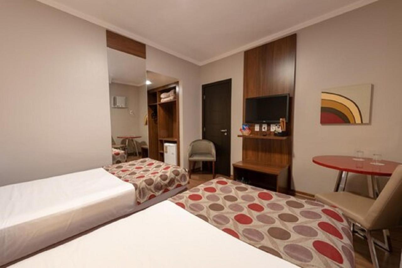 Class Hotel Pouso Alegre Bagian luar foto