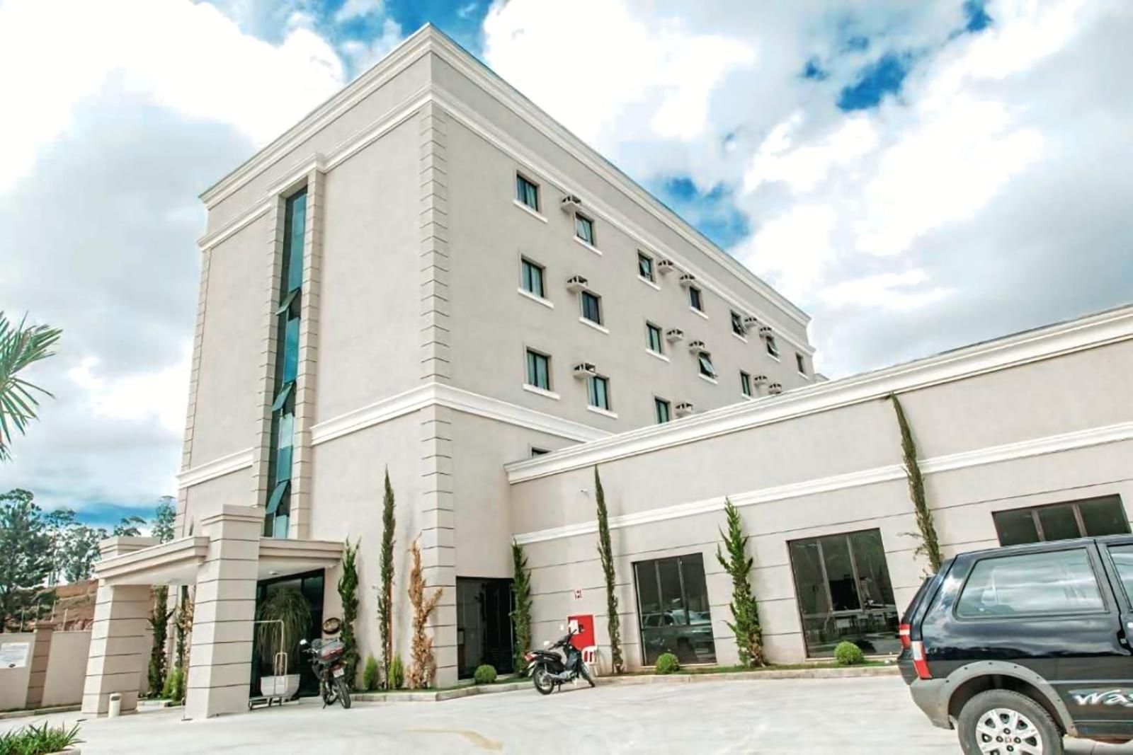 Class Hotel Pouso Alegre Bagian luar foto