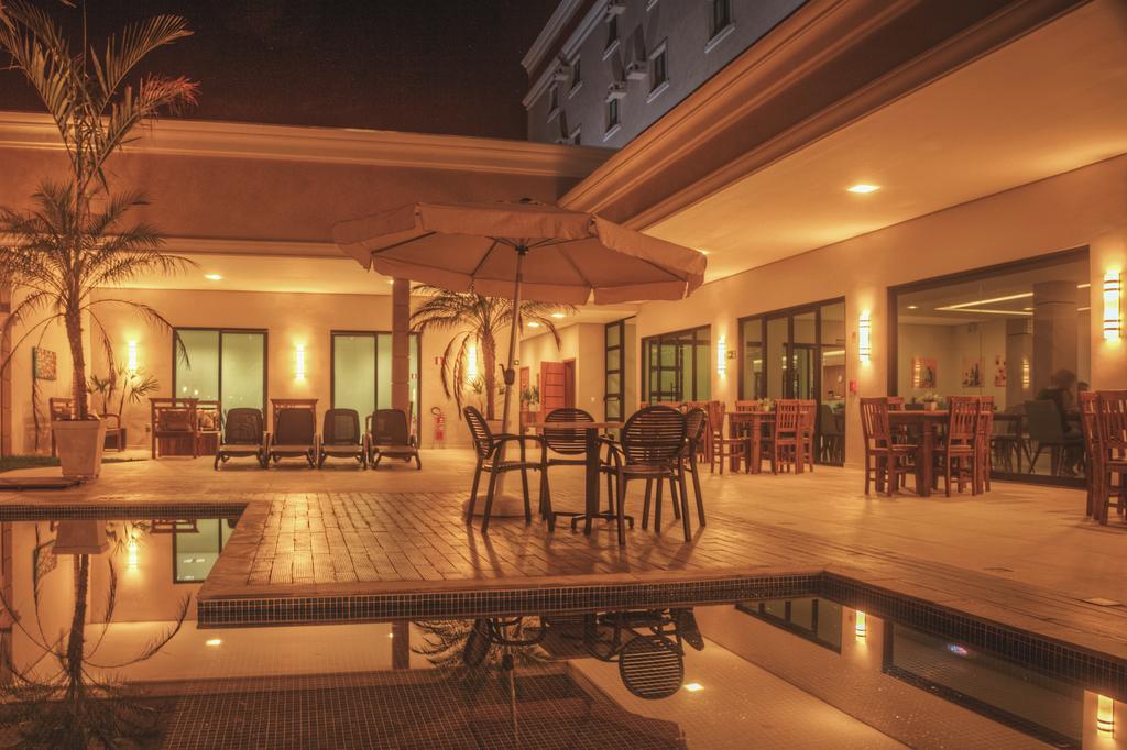 Class Hotel Pouso Alegre Bagian luar foto