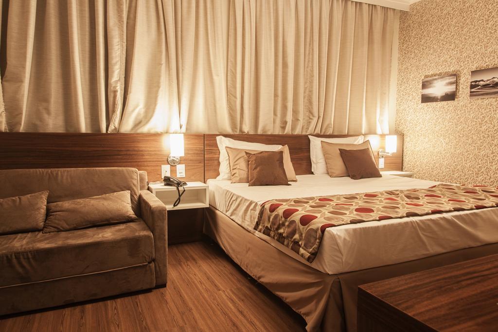 Class Hotel Pouso Alegre Bagian luar foto