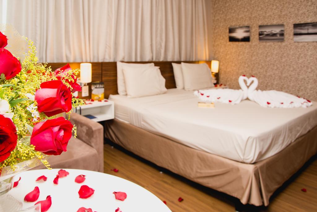 Class Hotel Pouso Alegre Bagian luar foto